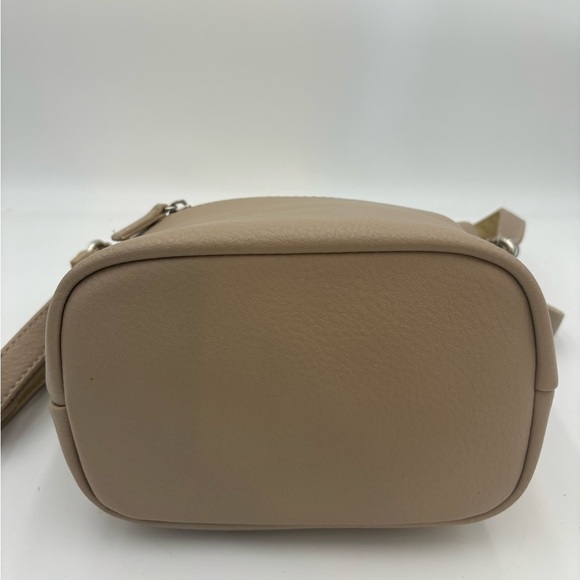 DAVID JONES PARIS NWT Camel Crossbody Bag - Picture 7 of 14